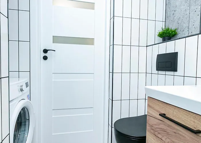 Zelazna 58 62 - Better وارسو